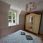 Auszeit Rheingauer Rosengarten ガイゼンハイム