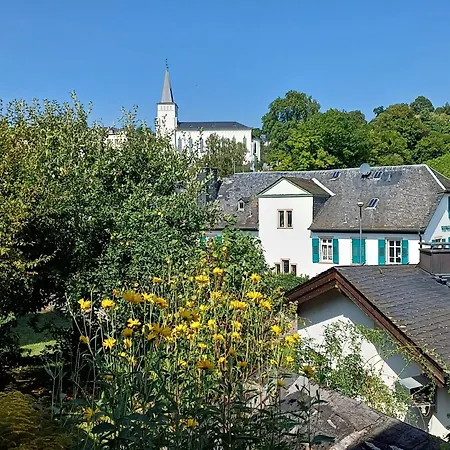Auszeit Rheingauer Rosengarten Vakantiehuis *