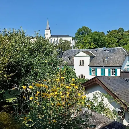 Auszeit Rheingauer Rosengarten * 盖森海姆