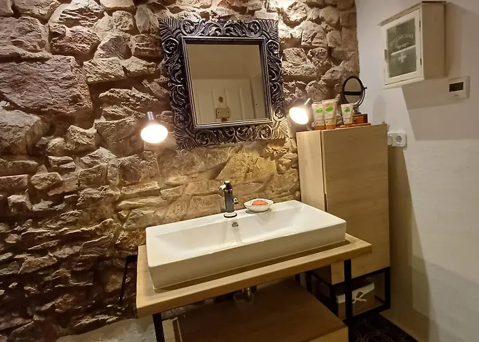 Auszeit Rheingauer Rosengarten * גאיסנהם